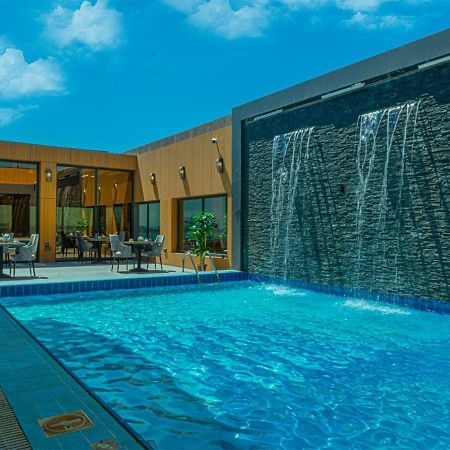 Hoor Park - حور بارك Hotell Jidda Exteriör bild